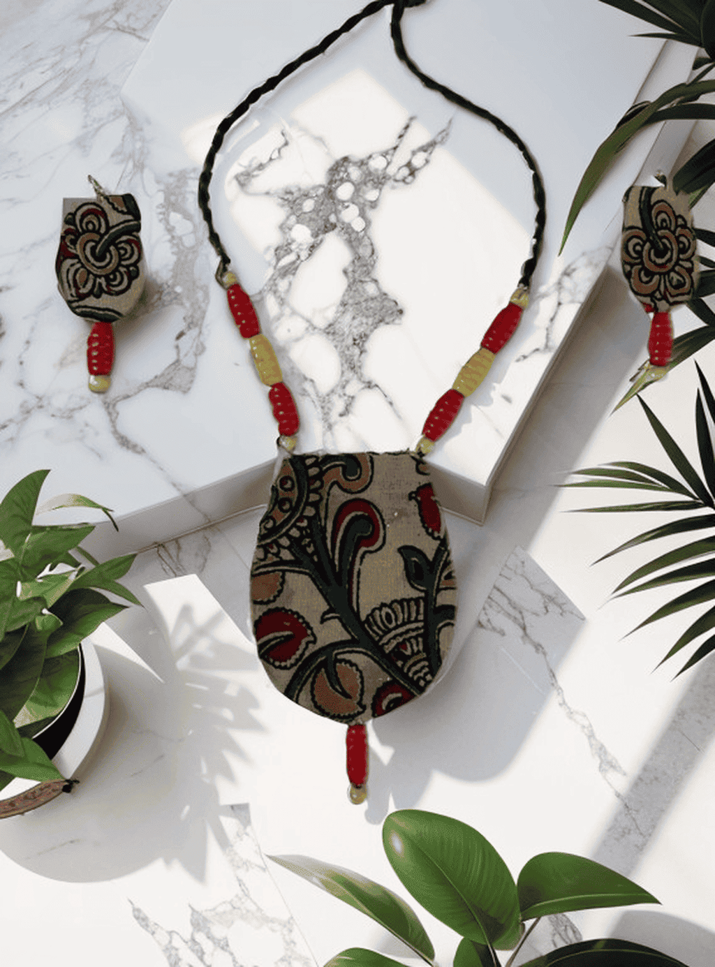 Block print cloth with wood tassel necklace set