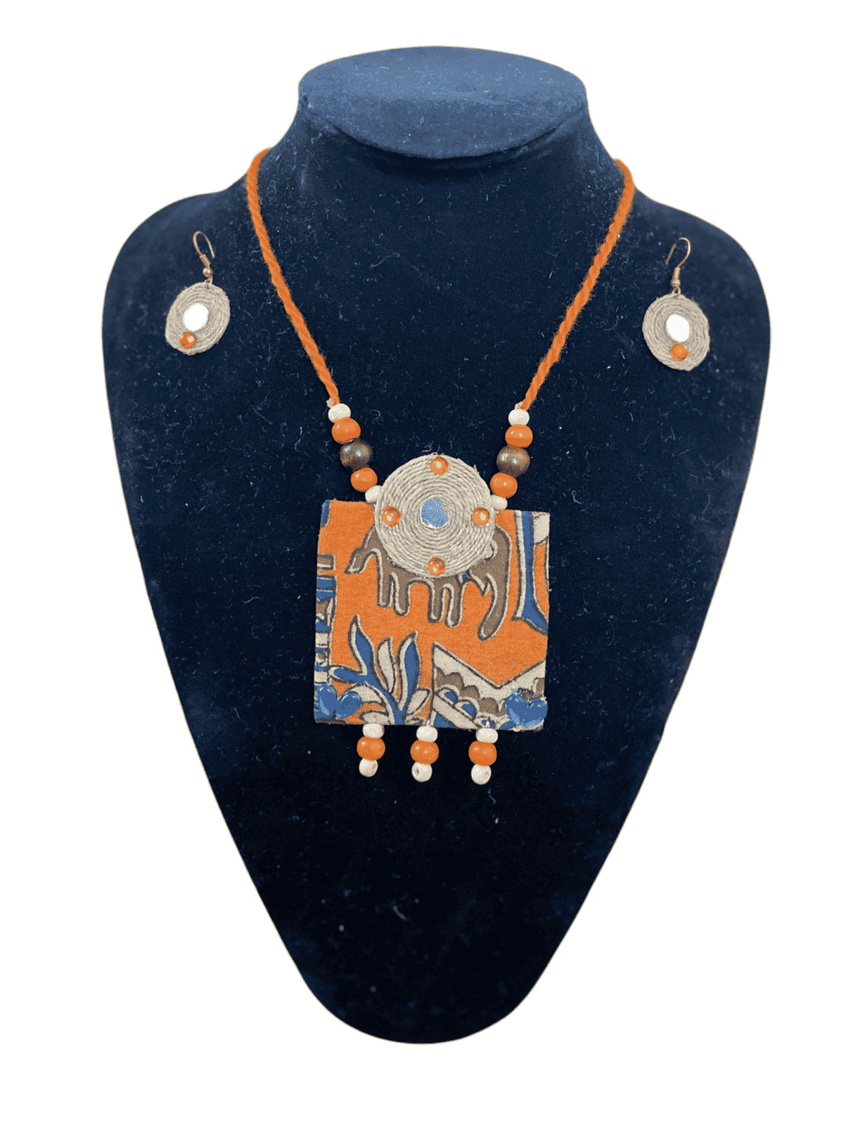 Block print cloth with wood tassel necklace set