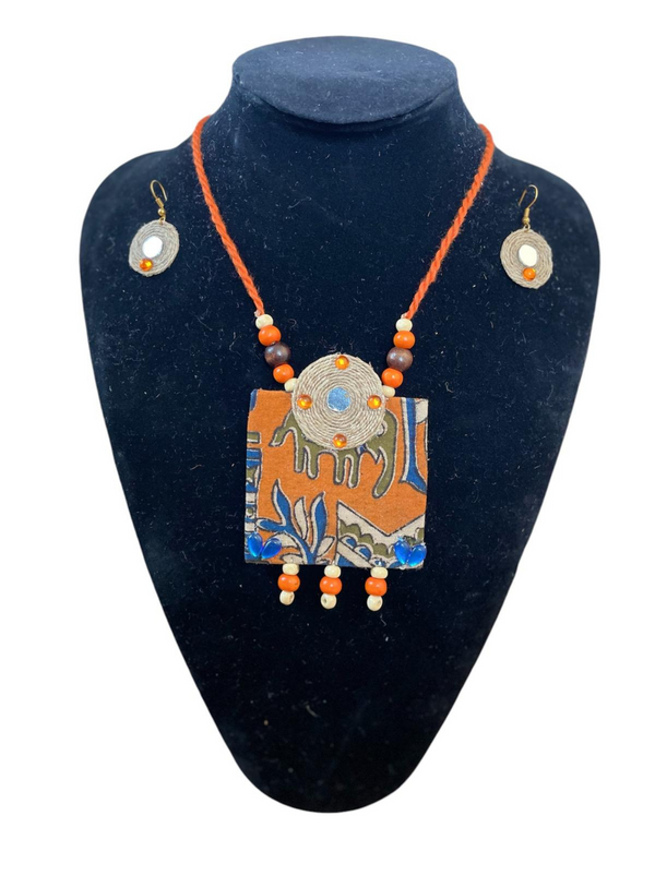 Block print cloth with wood tassel necklace set