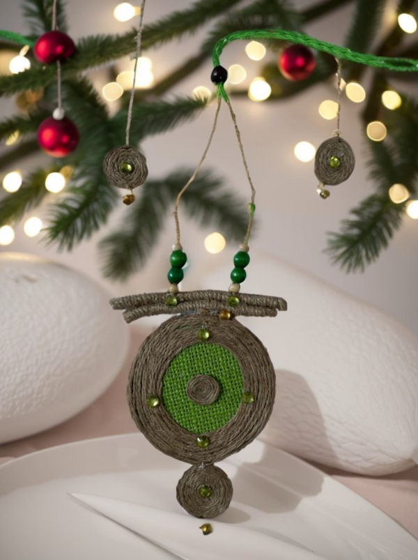 Christmas style round necklace set