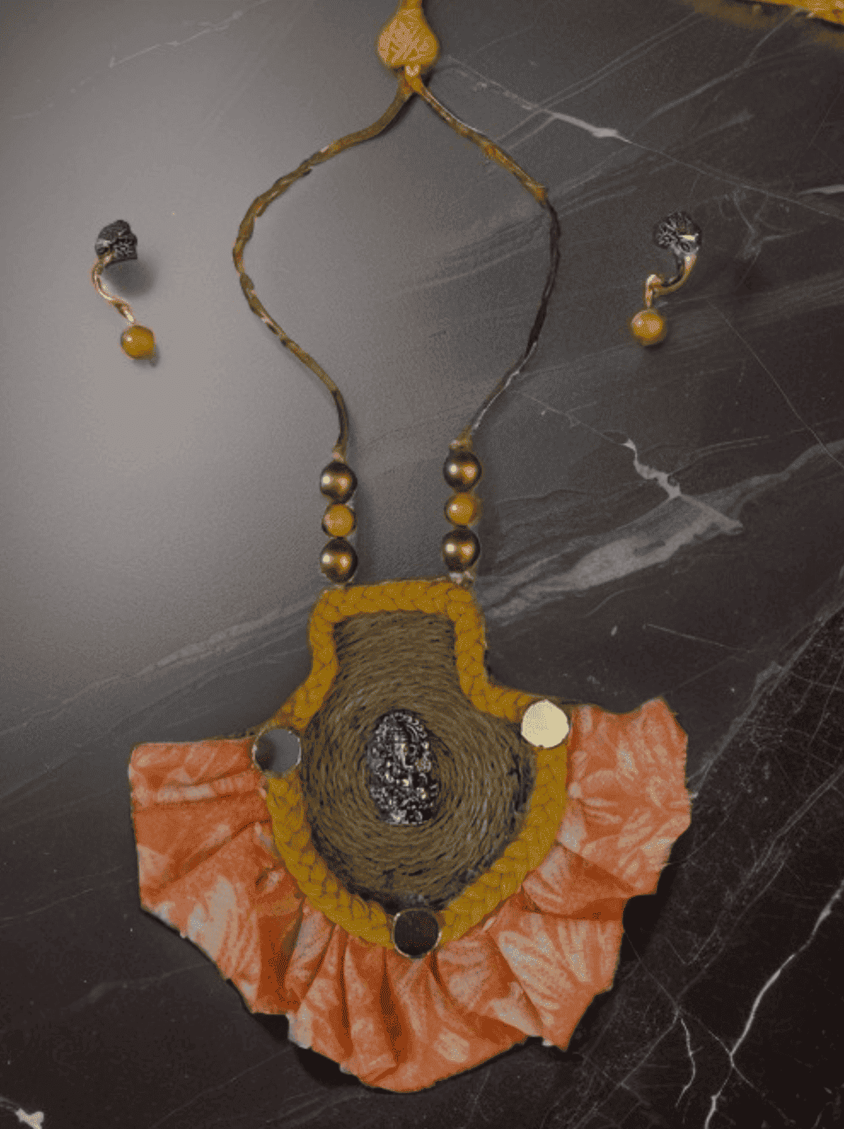 Half rounded Ganesha necklace set - Women | E-Khadi