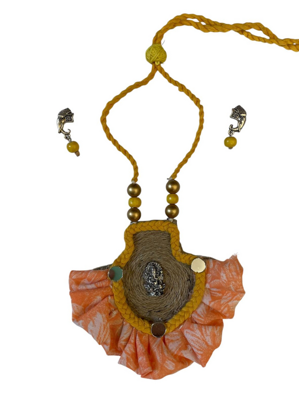 Half rounded Ganesha necklace set