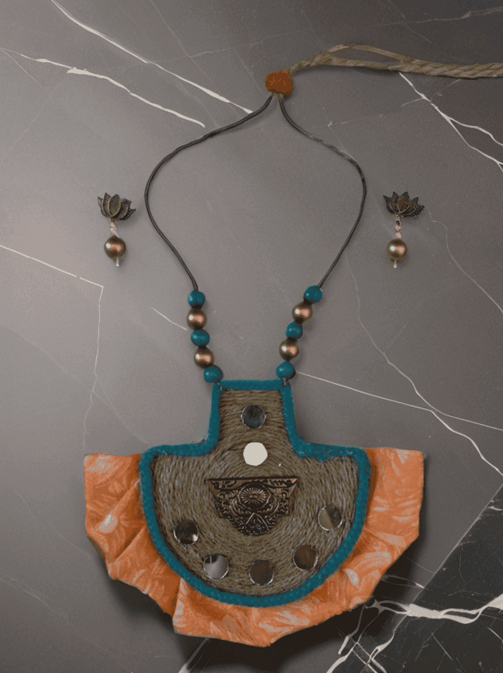 Half rounded Metal flower necklace set - Women | E-Khadi
