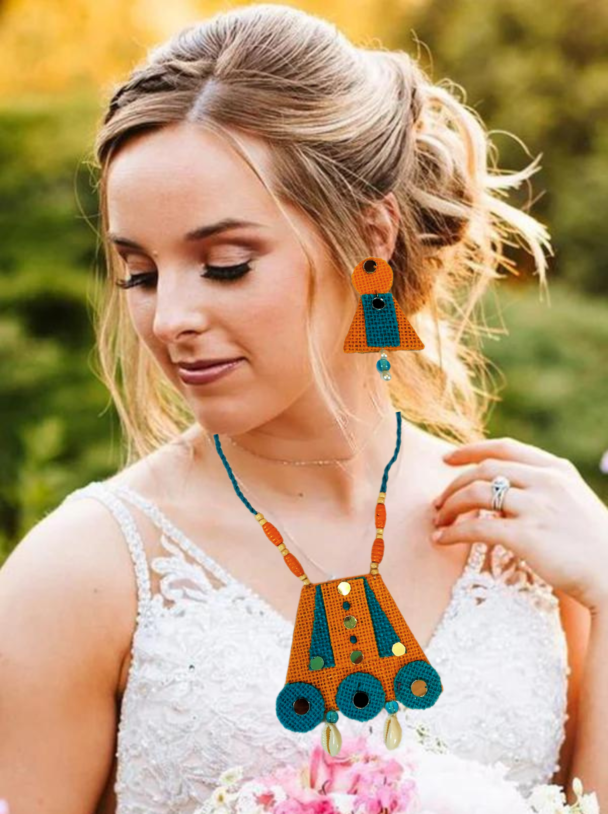 Jute Mountain Orange Blue combination Tassel Set