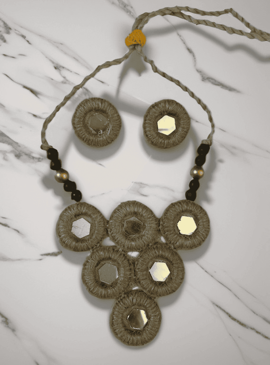 Jute with mirror mountain tassel necklace set