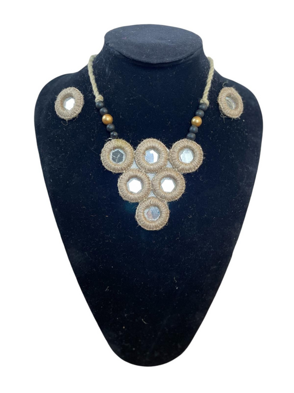 Jute with mirror mountain tassel necklace set