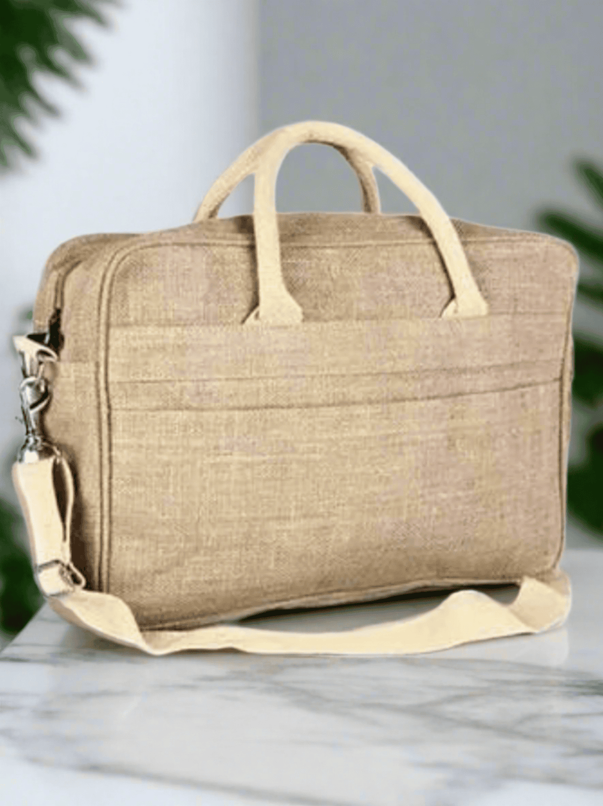 Spacious Office Bag – Sustainable, Professional, and Stylish