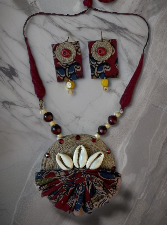 Eco-friendly Handmade Maroon Cloth with Kawri Necklace set main || Jute Jewelry Set || Beach Wedding Jewelry for Bride