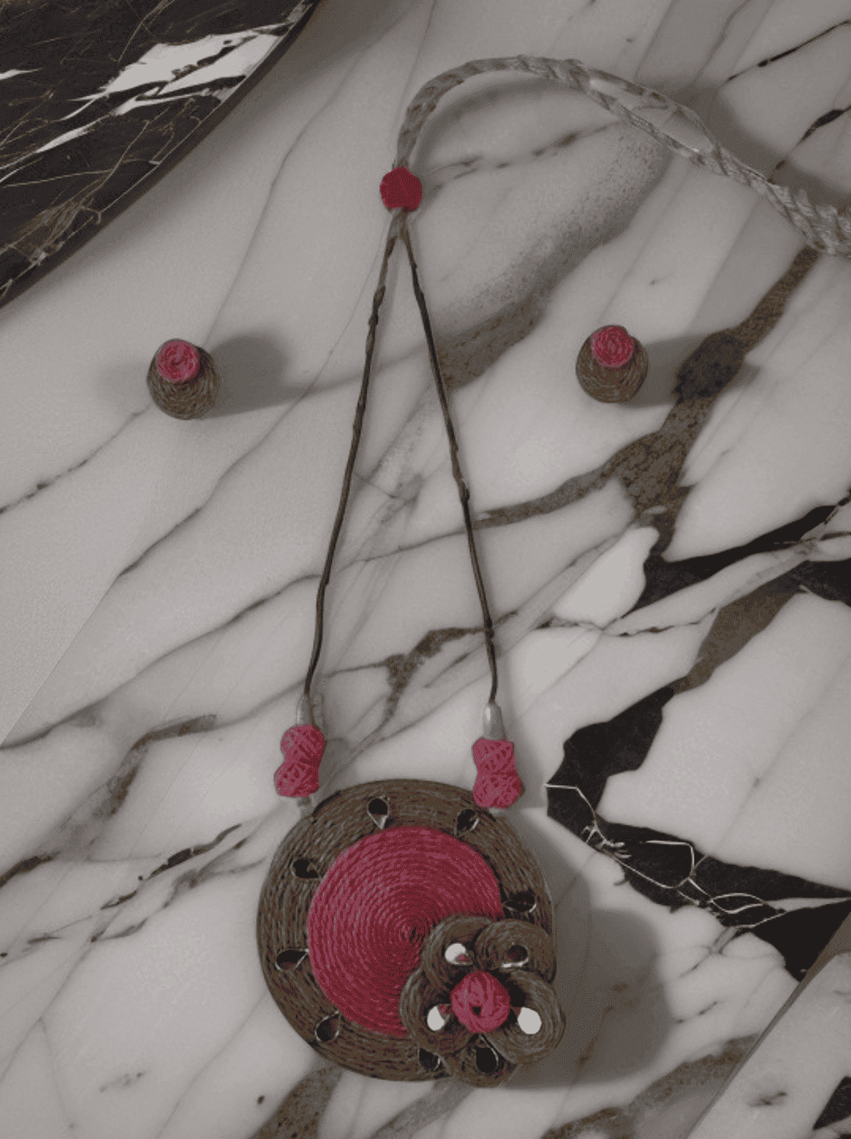 Pink Flower design necklace set