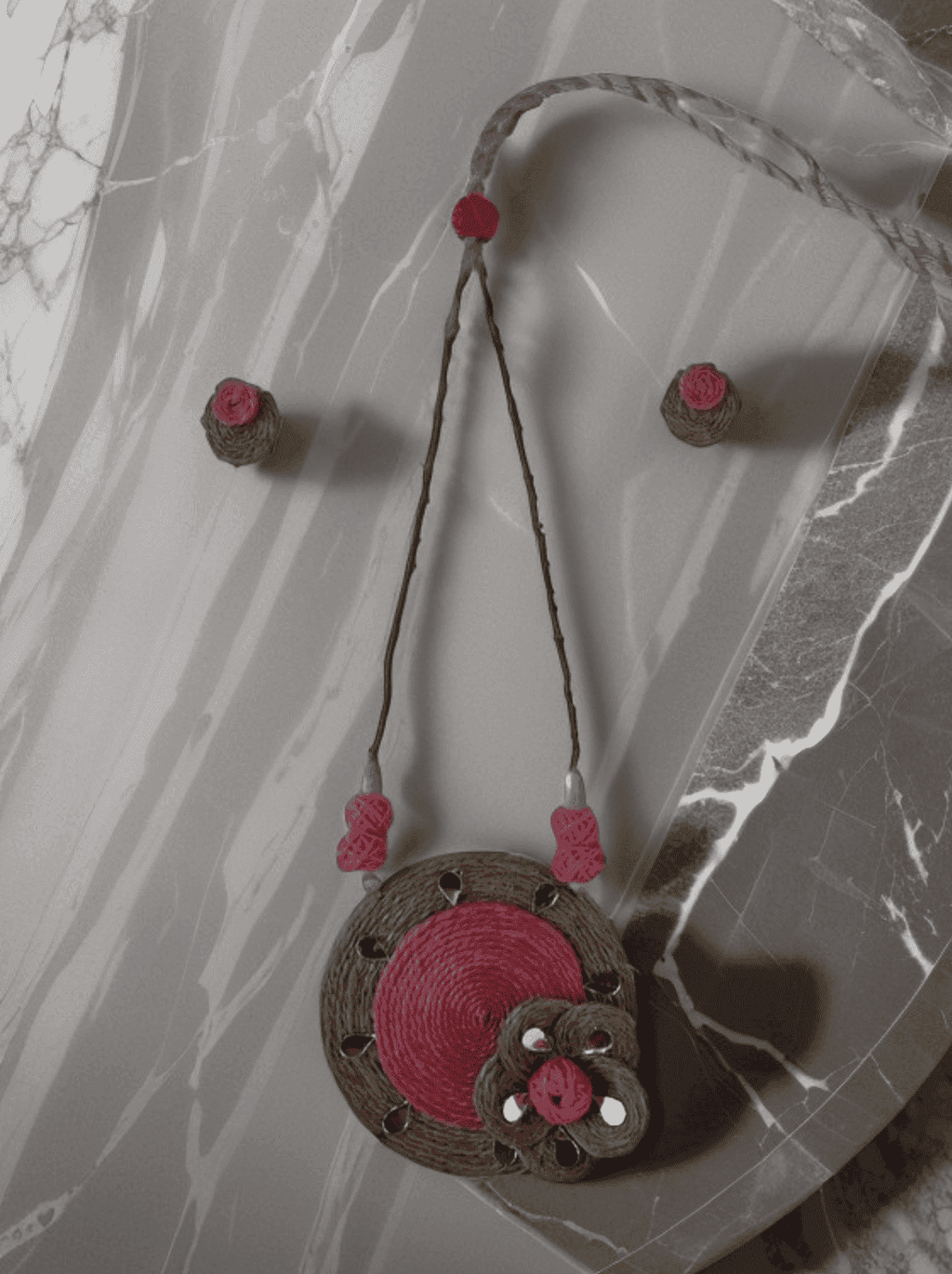 Pink Flower design necklace set