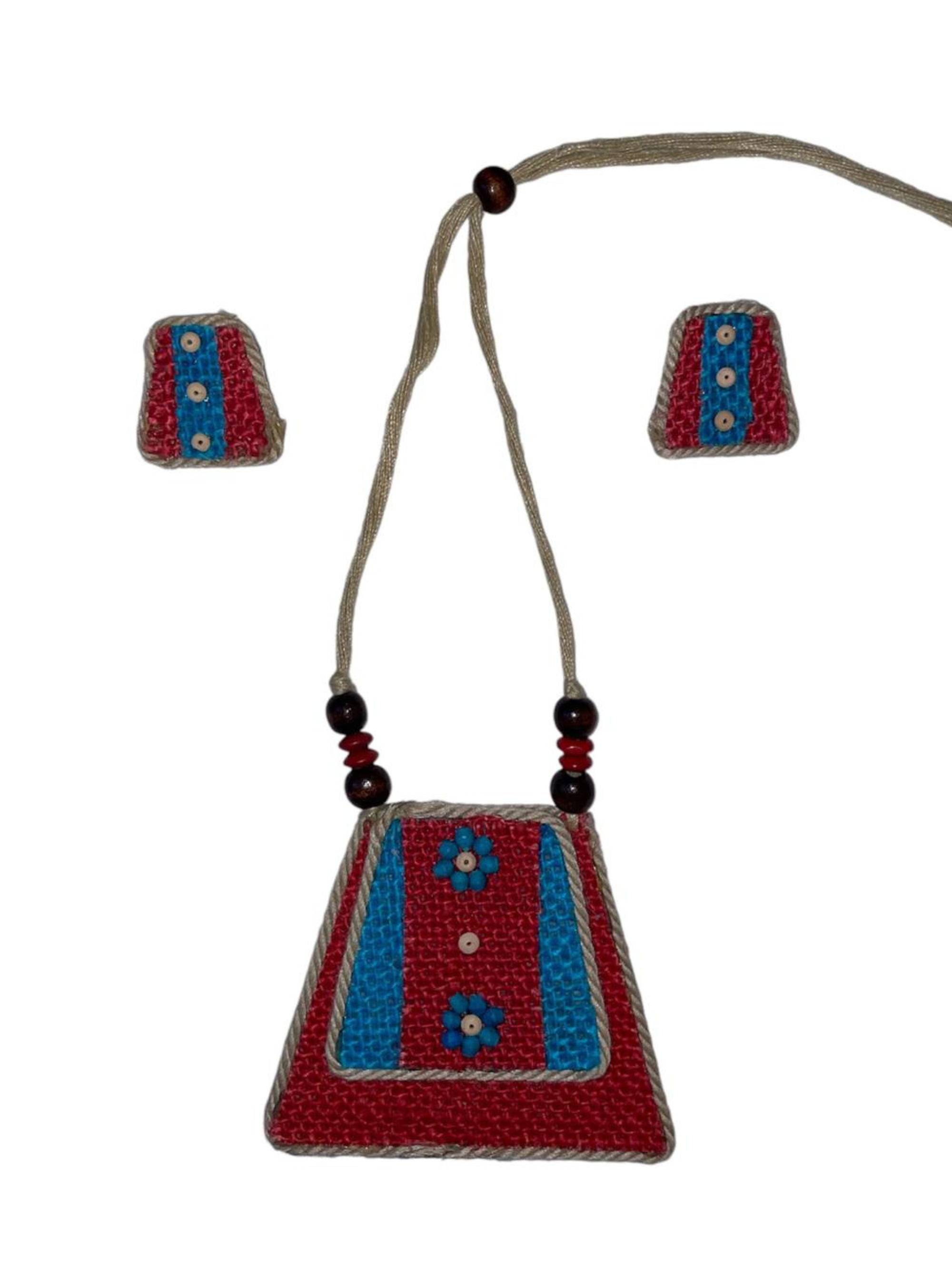 Eco-friendly Handmade Red and Blue mountain design necklace set || Jute Jewelry Set || Beach Wedding Jewelry for Bride