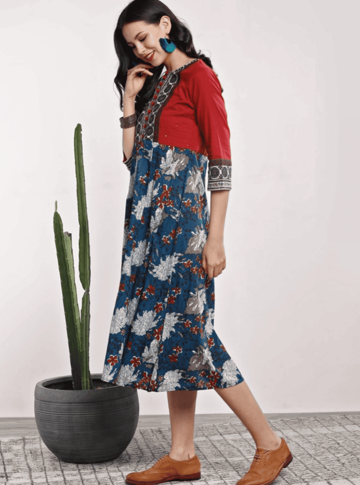 Women navy blue & red printed A-line dress